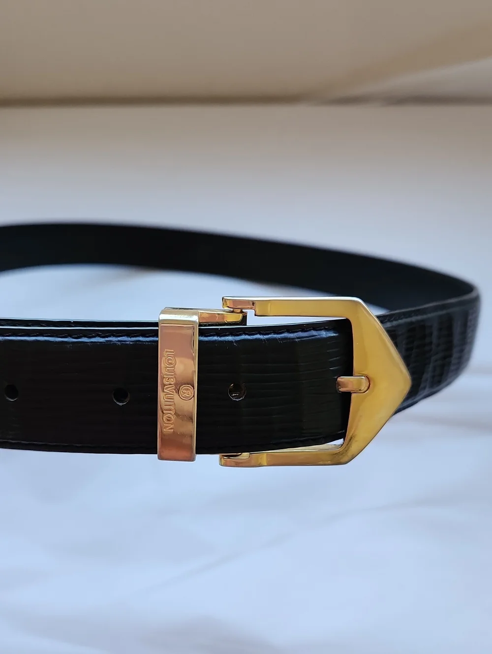 Louis Vuitton Ceinture Gold Buckle Epi Leather Belt Black Size 40mm/100cm